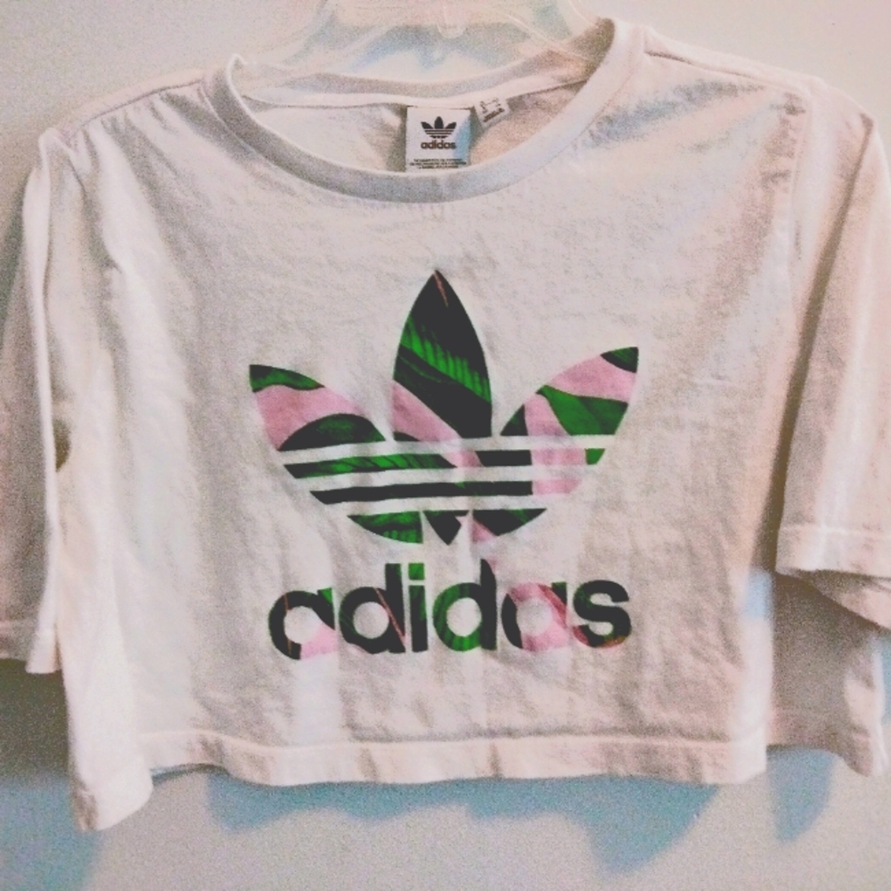 ADIDAS CROP TOP